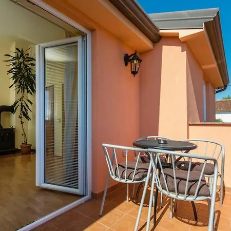 Stela Apartament